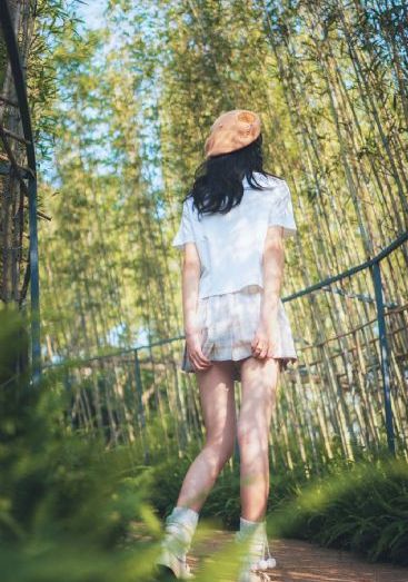 朋友的妻子和母亲