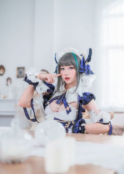 美女的尿口免费