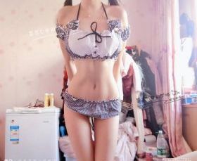啊～嗯去教室里做h被发现
